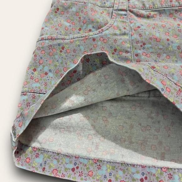 Y2K Floral Low Rise Shorts Mossimo Size 17 Cottagecore Granola 37” Waist - Picture 3 of 6